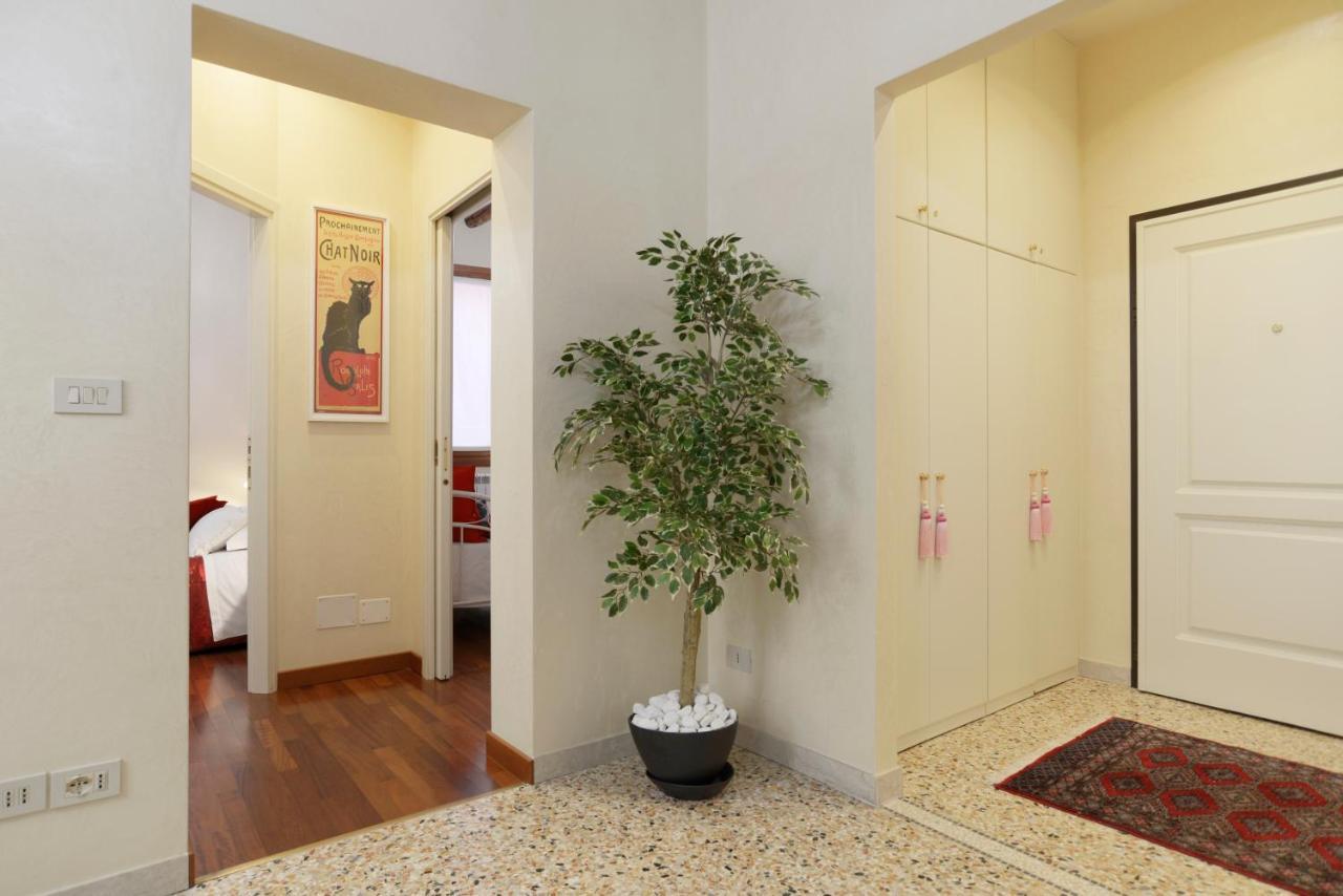 Domus Dea Appartement *
